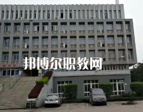重慶農(nóng)業(yè)學(xué)校2022年報(bào)名條件、招生要求、招生對(duì)象