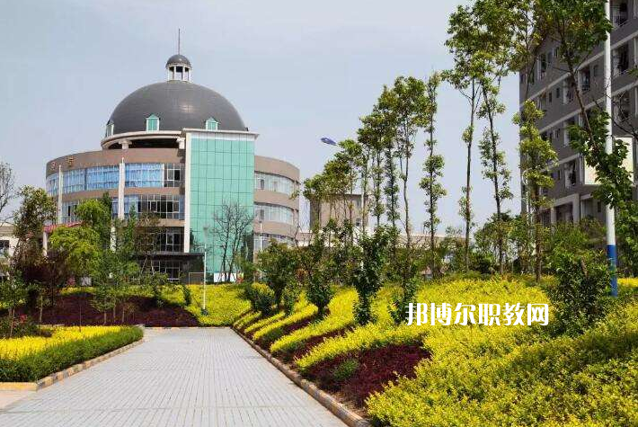 重慶涪陵區(qū)職業(yè)教育中心2022年報(bào)名條件、招生要求、招生對(duì)象