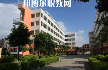 四川省德昌縣職業(yè)高級中學2022年報名條件、招生要求、招生對象