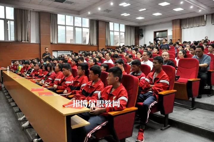 黃陵職業(yè)教育中心2022年報(bào)名條件、招生要求、招生對象