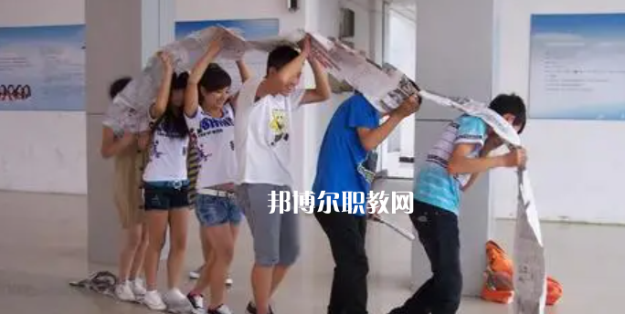 成都金海洋創(chuàng)意產(chǎn)業(yè)職業(yè)技術(shù)學(xué)校2022年學(xué)費、收費多少