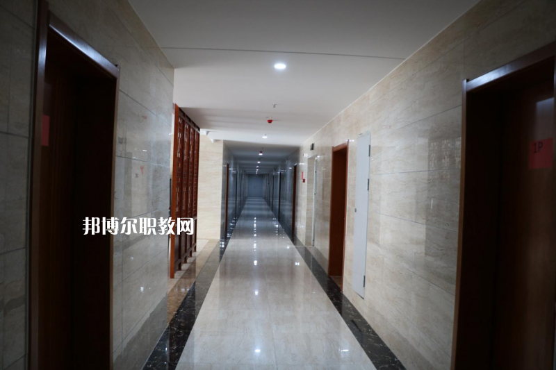 蒙城縣莊子體育藝術(shù)中等專(zhuān)業(yè)學(xué)校2022年宿舍條件