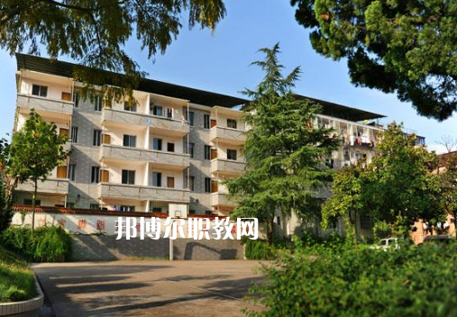 四川省簡陽平泉高級職業(yè)中學(xué)怎么樣、好不好