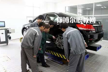 保定市第四職業(yè)中學(xué)2022年學(xué)費(fèi)、收費(fèi)多少