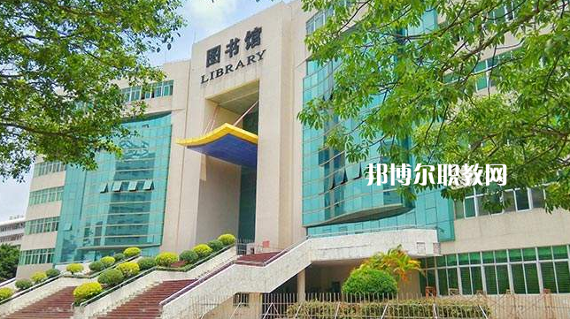 廣東石油化工職業(yè)技術(shù)學(xué)校2022年報(bào)名條件、招生要求、招生對(duì)象