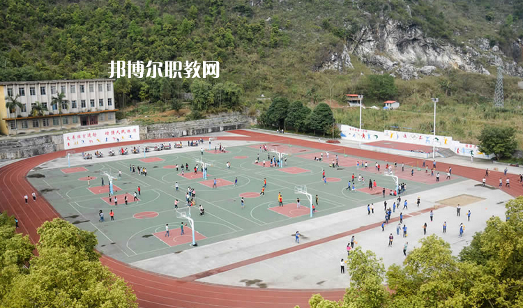 河池衛(wèi)生學校2022年報名條件、招生要求、招生對象