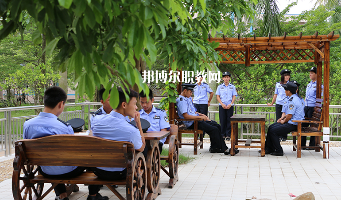 化州鑒江司法職業(yè)學(xué)校2022年學(xué)費、收費多少