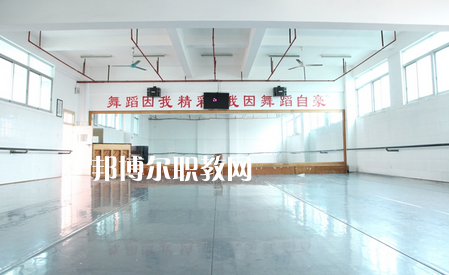 廣西藝術(shù)學(xué)校2022年報名條件、招生要求、招生對象