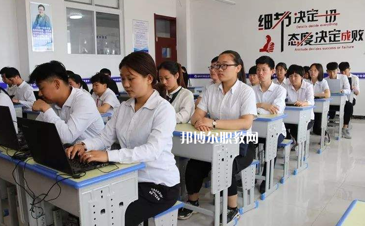 吳橋縣職業(yè)技術(shù)教育中心2022年報名條件、招生要求、招生對象