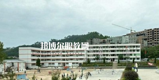 平昌筆山職業(yè)中學(xué)2022年報名條件、招生要求、招生對象