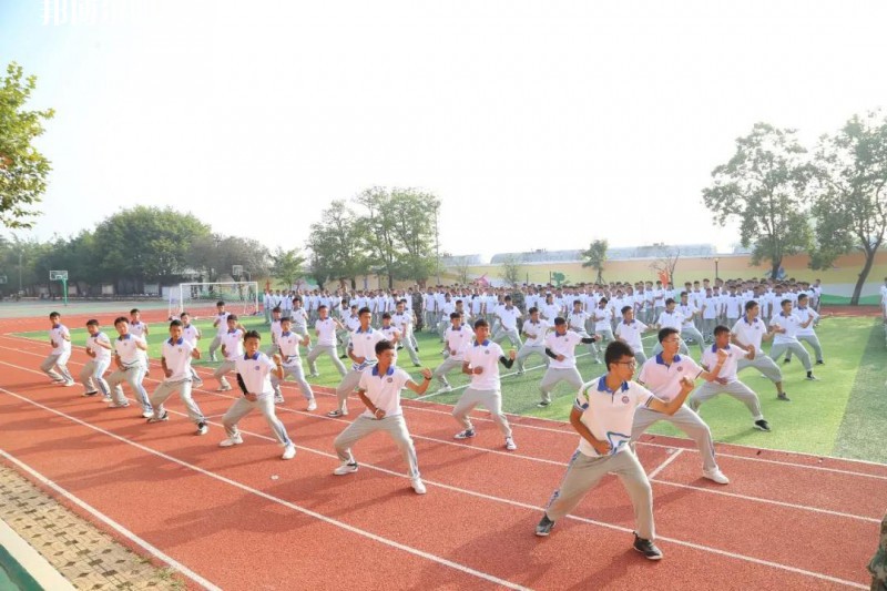 楚雄州體育運(yùn)動(dòng)學(xué)校2022年報(bào)名條件、招生要求、招生對(duì)象