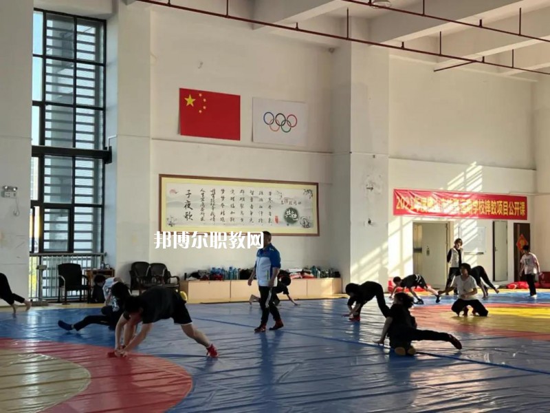 佛山體育運(yùn)動(dòng)學(xué)校2022年報(bào)名條件、招生要求、招生對(duì)象