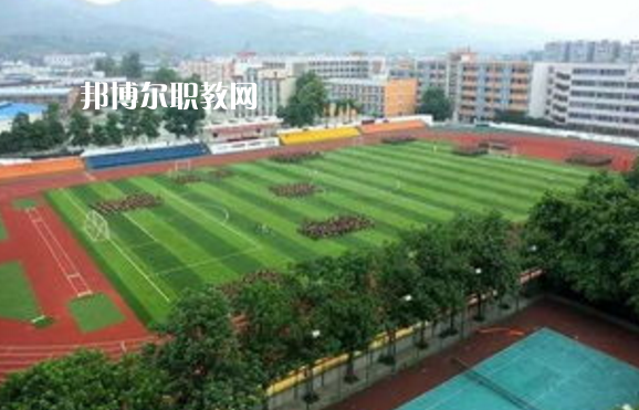 重慶新渝技工學(xué)校2022年報名條件、招生要求、招生對象