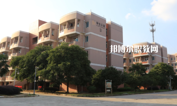 文山農(nóng)業(yè)學校2022年學費、收費多少