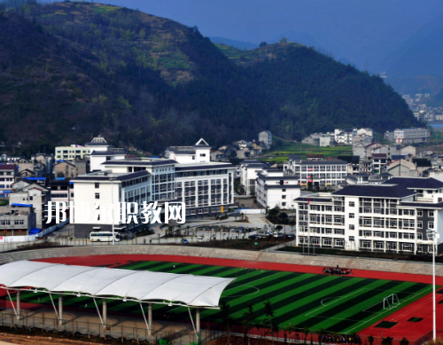 重慶巫溪職業(yè)教育中心2022年報(bào)名條件、招生要求、招生對(duì)象
