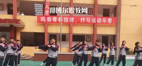 瀘州市天樺職業(yè)技術(shù)學(xué)校2022年報(bào)名條件、招生要求、招生對(duì)象
