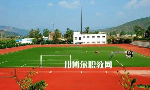 石屏縣職業(yè)高級中學怎么樣、好不好