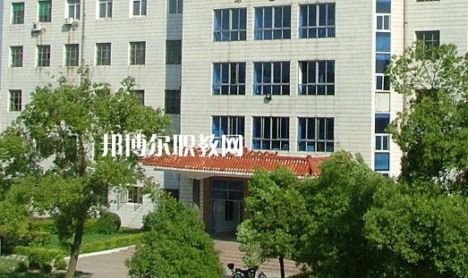 武漢黃陂職業(yè)技術(shù)學(xué)校2022年報(bào)名條件、招生要求、招生對(duì)象