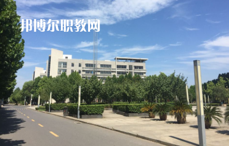 武漢儀表電子學(xué)校2022年報(bào)名條件、招生要求、招生對(duì)象