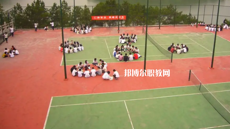 廣東貿(mào)易職業(yè)技術(shù)學(xué)校2022年報(bào)名條件、招生要求、招生對(duì)象