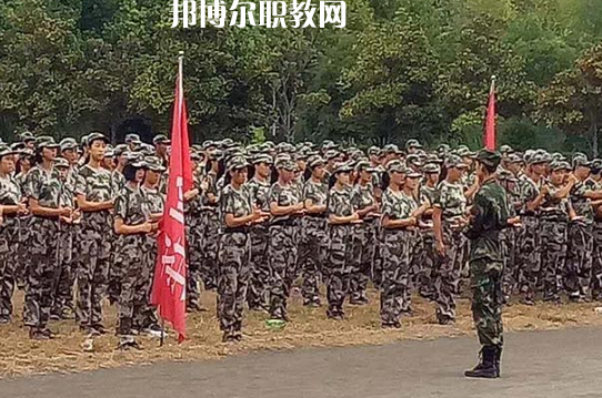 武漢南華光電職業(yè)技術學校2022年報名條件、招生要求、招生對象