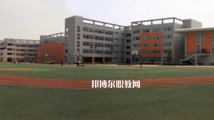 成都禮儀職業(yè)中學(xué)2022年怎么樣、好不好