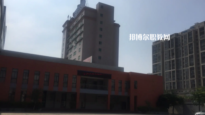 清遠市英德華粵藝術學校2022年怎么樣、好不好