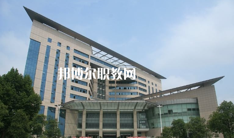 湖北現(xiàn)代技術(shù)學(xué)校2022年怎么樣、好不好