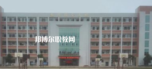 容縣職業(yè)中等專業(yè)學(xué)校2022年報名條件、招生要求、招生對象