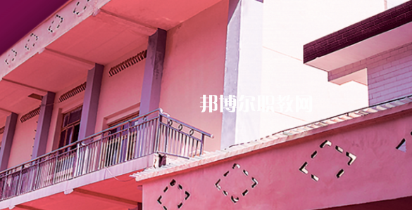 芙蓉礦務(wù)局技工學(xué)校地址在哪里，哪個(gè)地區(qū)，哪個(gè)城市?