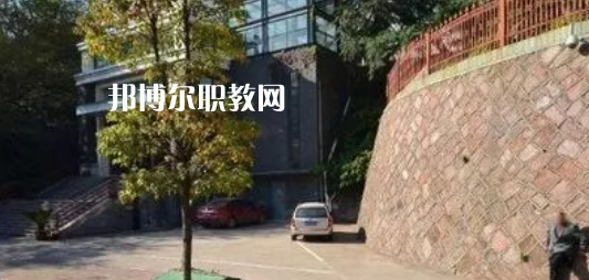 金華藝術(shù)學校地址在哪里，哪個地區(qū)，哪個城市?