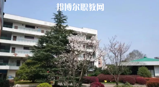 2023蘭溪市第六中學(xué)招生計劃 招生人數(shù)是多少(附要求、條件、對象)