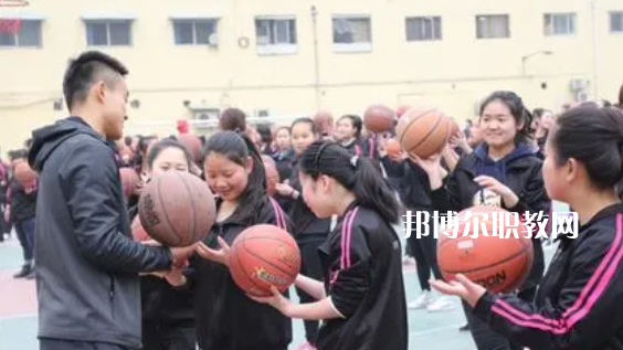 西安市明珠職業(yè)學校地址在哪里，哪個地區(qū)，哪個城市?