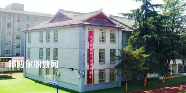 咸陽未來科技職業(yè)學(xué)校地址在哪里，哪個(gè)地區(qū)，哪個(gè)城市?