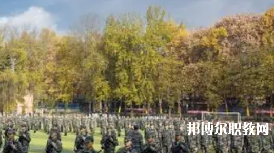 西安高速鐵道學(xué)校地址，乘車路線