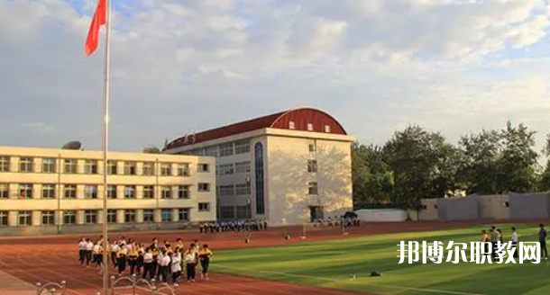 唐山市第一職業(yè)中等專業(yè)學(xué)校地址，乘車路線