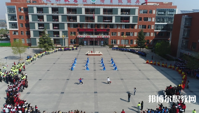 三門峽市湖濱區(qū)中等職業(yè)教育學(xué)校地址，乘車路線