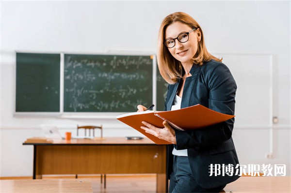 廣東哪里的職業(yè)學(xué)校能讀數(shù)字媒體設(shè)計(jì)與制作專(zhuān)業(yè)