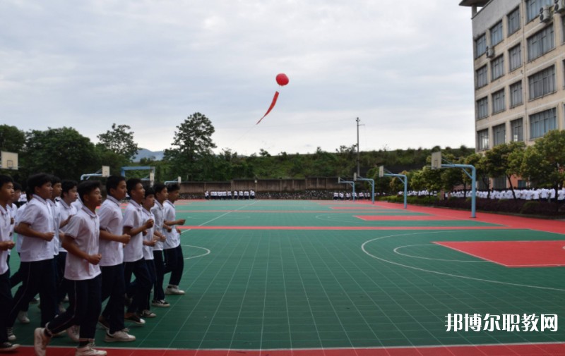 2024靈川縣職業(yè)中等專業(yè)學(xué)校招生計劃 招生人數(shù)是多少(附要求、條件、對象)