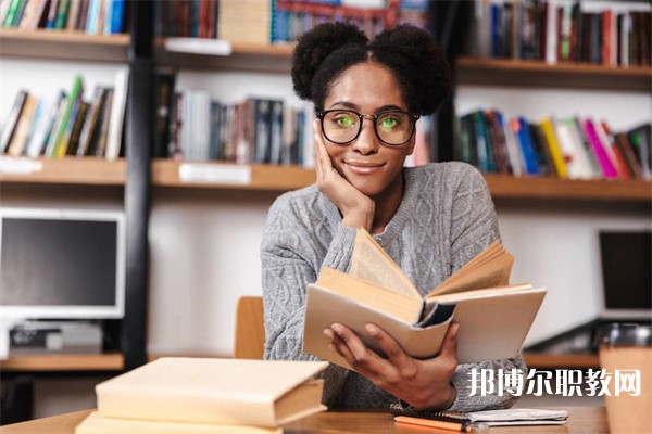 廣西哪里的職業(yè)學校能讀工業(yè)機器人技術(shù)(無人機技術(shù)方向)專業(yè)