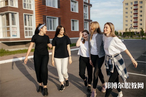 廣西哪里的中職學(xué)校能讀金融事務(wù)(互聯(lián)網(wǎng)金融、統(tǒng)計(jì)與會(huì)計(jì)核算方向)專業(yè)