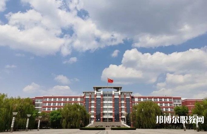 濟(jì)南協(xié)和職業(yè)中等專(zhuān)業(yè)學(xué)校地址，乘車(chē)路線(xiàn)