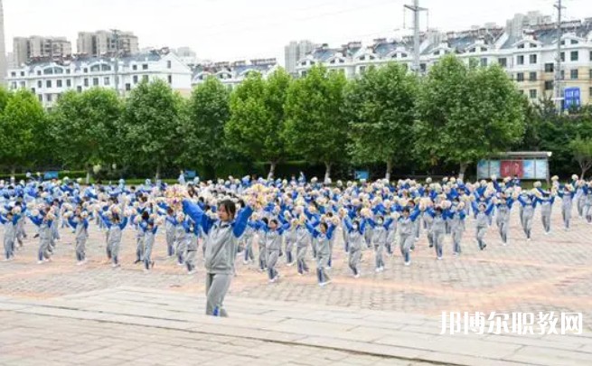 青島西海岸新區(qū)黃海職業(yè)學校怎么樣、好不好