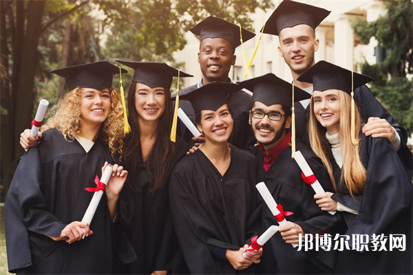 四川哪里的中職學校能讀旅游服務專業(yè)