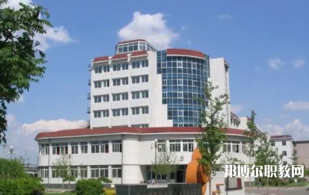 2024鞍山市廣播電視學(xué)校招生計(jì)劃 招生人數(shù)是多少(附要求、條件、對(duì)象)