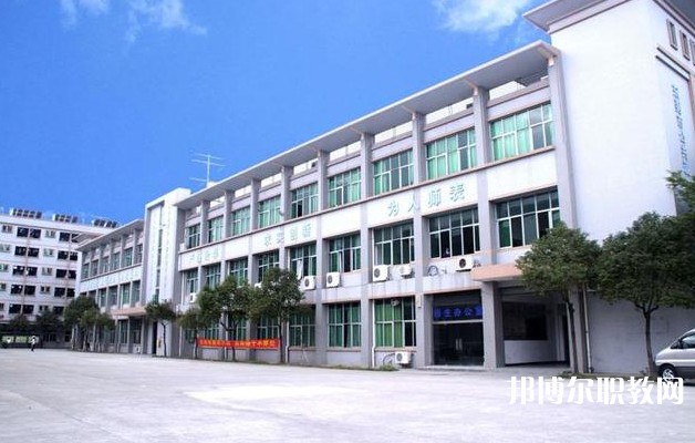 2024東莞市華南職業(yè)技術(shù)學(xué)校招生計(jì)劃 招生人數(shù)是多少(附要求、條件、對(duì)象)