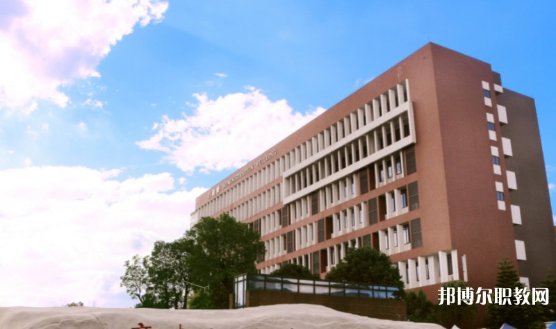 2024廣東酒店管理職業(yè)技術(shù)學(xué)院中職部招生計(jì)劃 招生人數(shù)是多少(附要求、條件、對象)