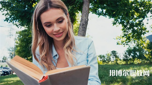 廣西哪里的職業(yè)學校能讀司法警察、特警專業(yè)