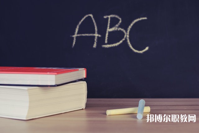 云南哪里的中職學校能讀生物制藥專業(yè)