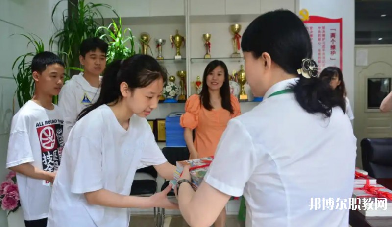 沈陽市皇姑區(qū)聾人學校怎么樣、好不好